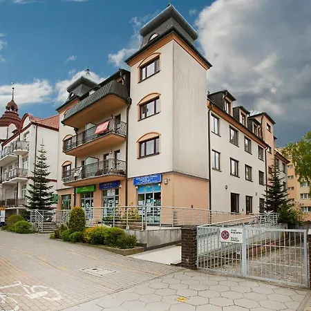 Апартаменты -zeromskiego 5 *